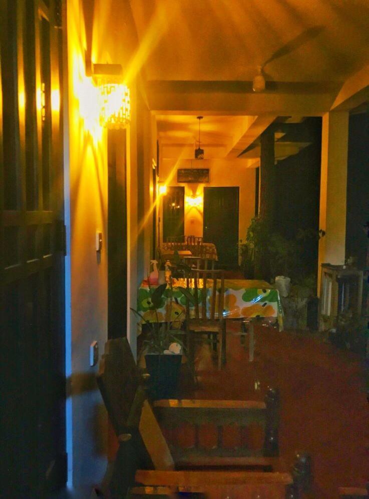 Smashing Inn Dambulla Bagian luar foto