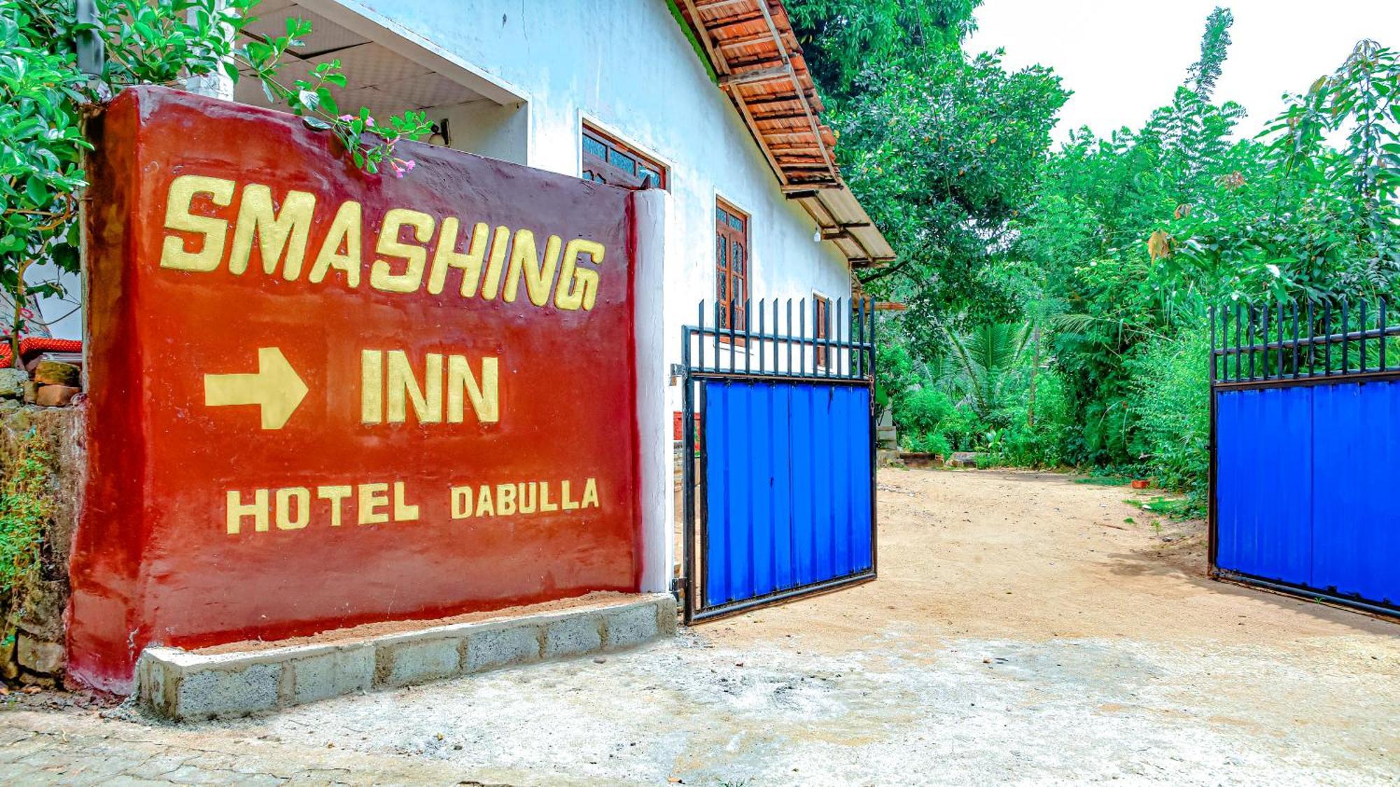 Smashing Inn Dambulla Bagian luar foto